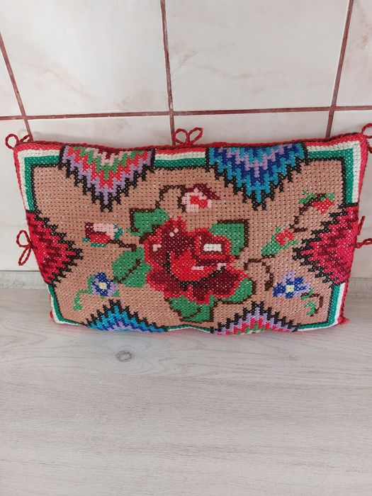 Perne cusute traditional