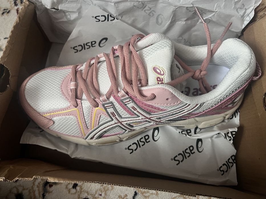 Кроссовки ASICS Gel-Kahana 8
