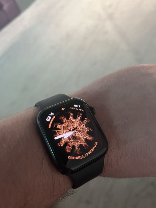 Часы Apple watch SE 32 Гб