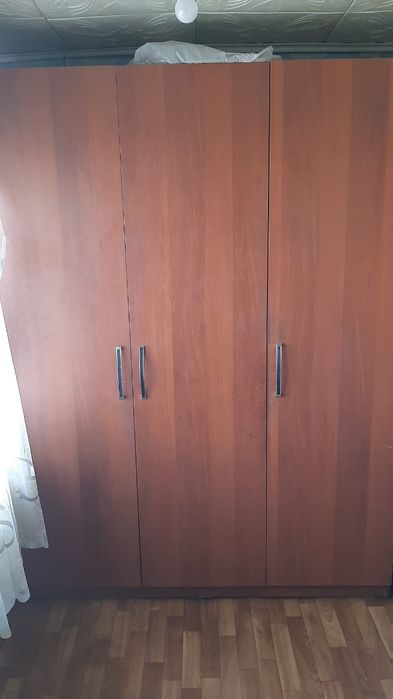 Продам шкаф  б/у