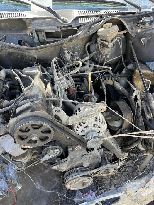 Продам ауди 100 2.0