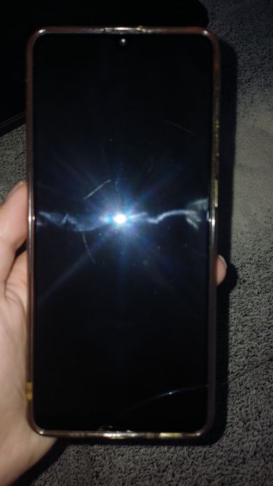 Продается телефон А31. В хорошем состоянии