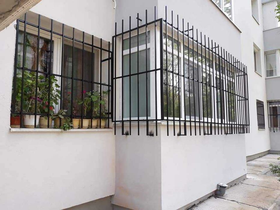 Grilaje ferestre, construcții metalice.