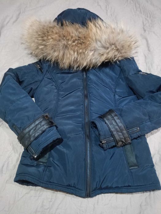 Дамско яке L размер