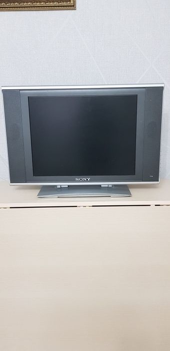 Продам телевизор Sony в идеальном состоянии