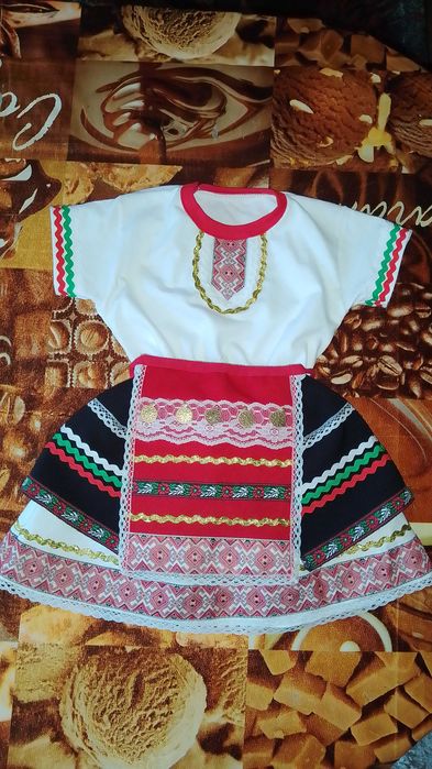 Детска народна носия