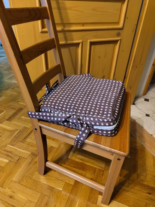 Детски повдигащи възглавнички за стол