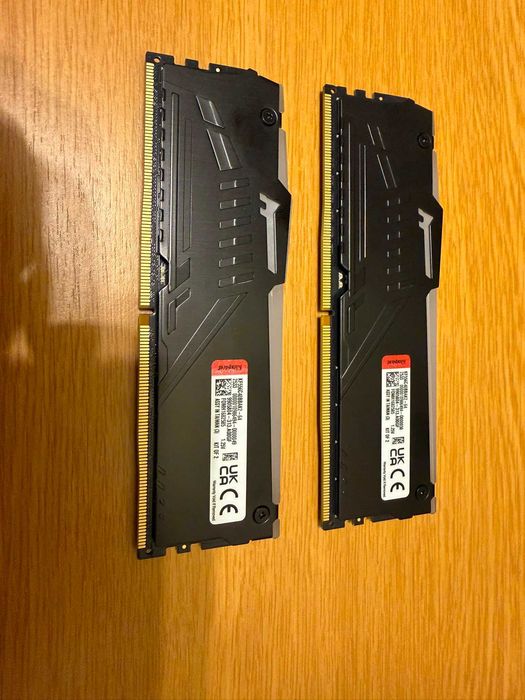 Kit memorie Kingston FURY Beast RGB, 64GB, DDR5-5600MHz, CL40, Dual Channel