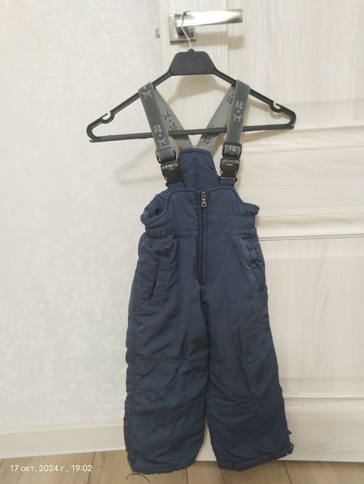 Продаю комбинезон зимний