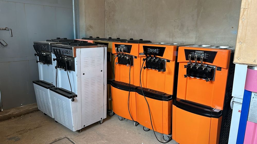 Морожное аппарат новый