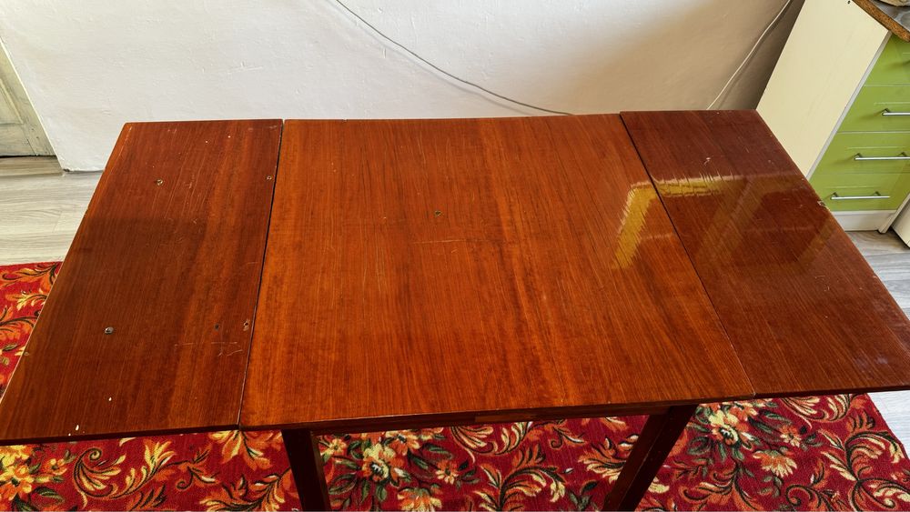 Продам Кровать стол Шкаф