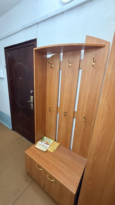 Продаю 2 шкафа!!!