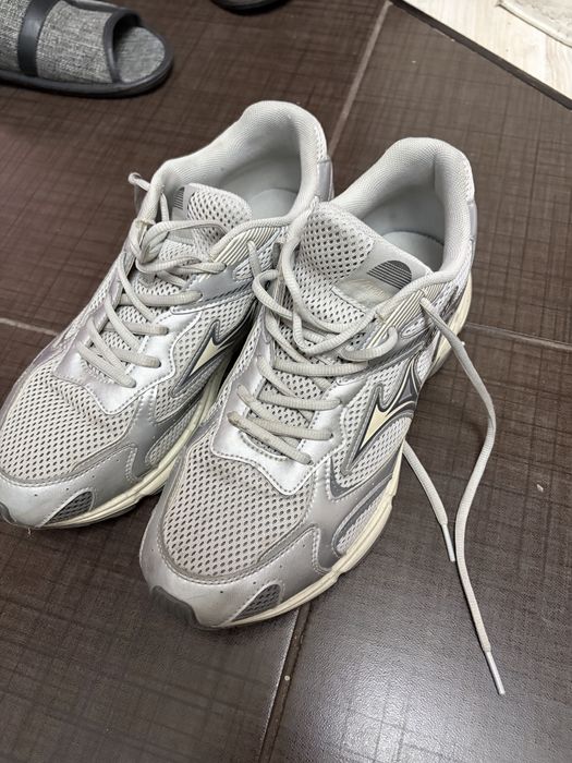 Кроссовки Mizuno Speed 2K
