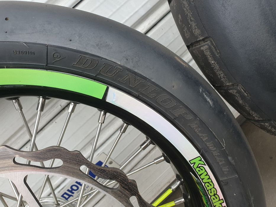 Универсални капли за Супер мото с гуми