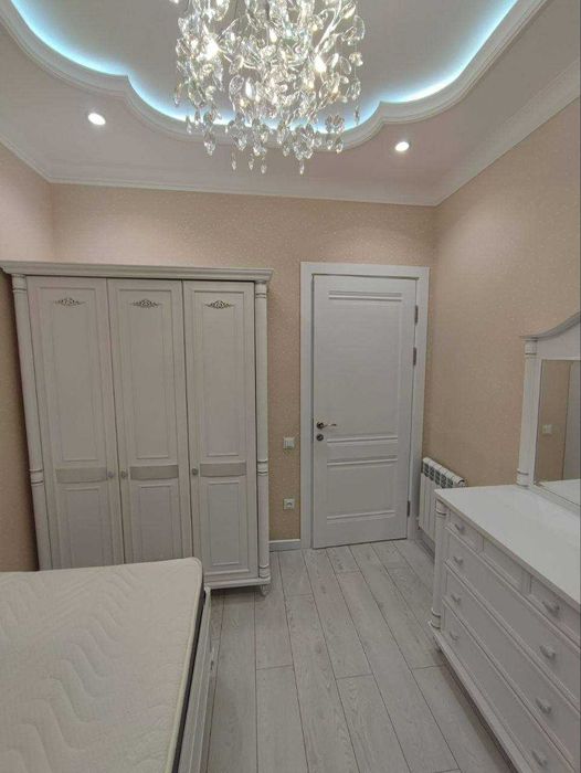 4-х комнатная в Новостройке ул. Амира Темура ID: 4673