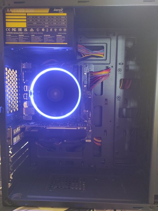 i3-10100f, h410, 16gb ddr4, gtx1650, 500gb ssd, 550W
