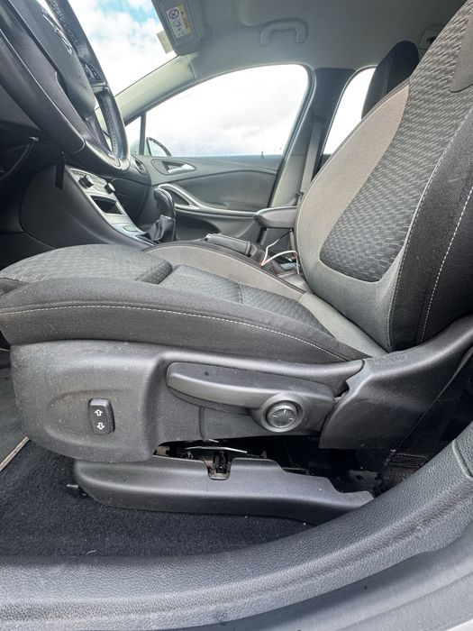 Opel Astra K Sports Tourer Facelift Benzina