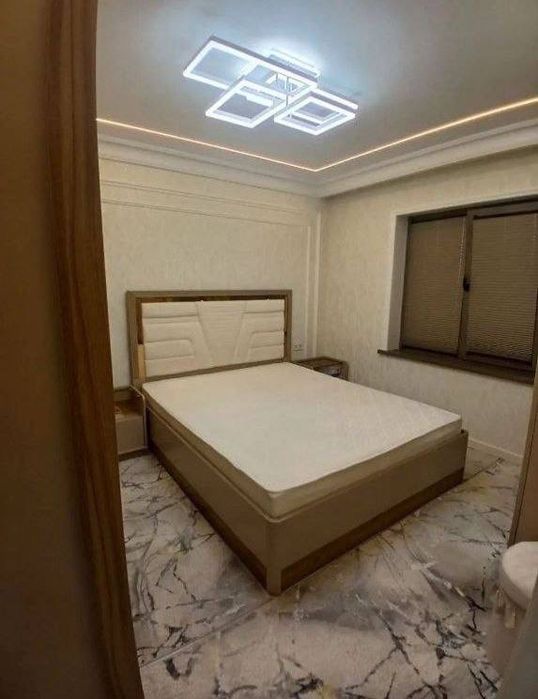 Сдаётся квартира центр Самарканд адрес аэропорт на второй этаж