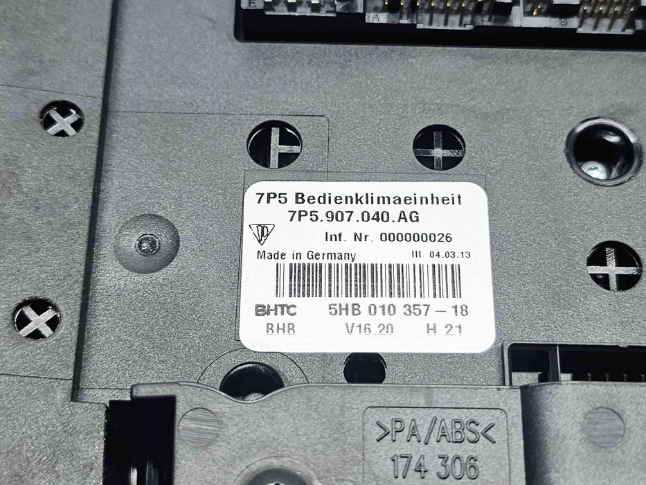 Panou comanda clima PORSCHE Cayenne (92A) [Fabr 2010-2017] 7P5907040A