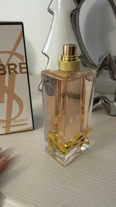 Parfum dama libre