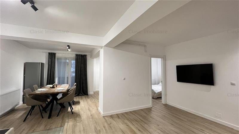 Închiriez apartament 2 cam.