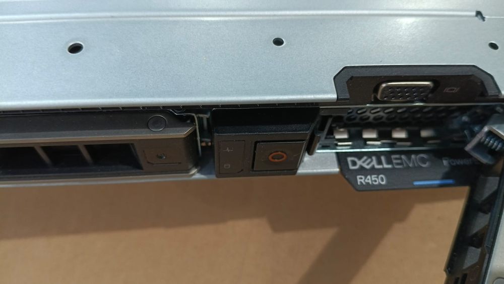 Сервер Dell pe r450