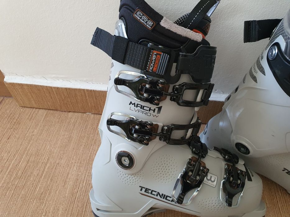 Clapari dama Tecnica Mach1 LV Pro marimea 37