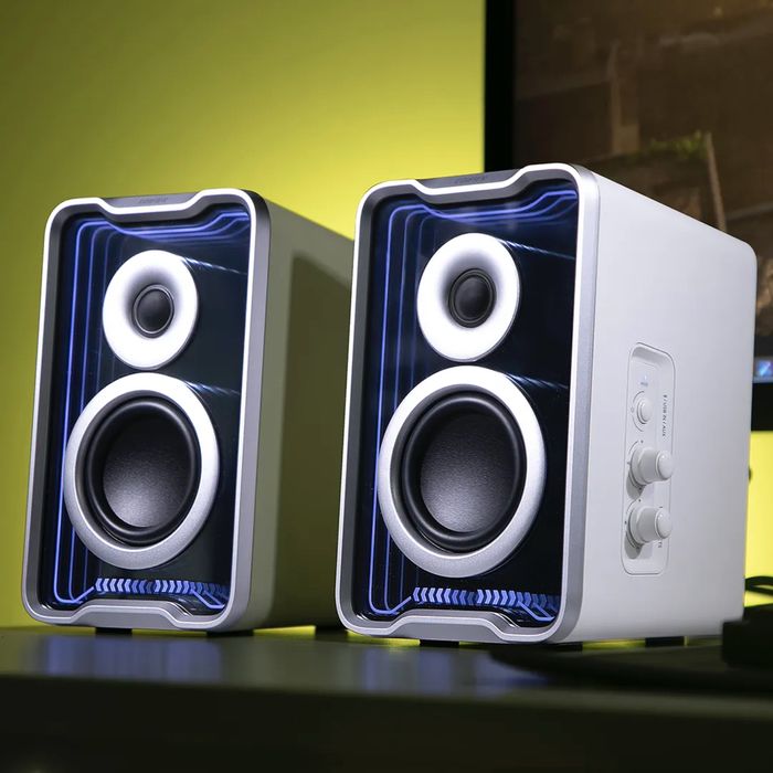 Edifier QR30 — активные колонки с RGB-подсветкой