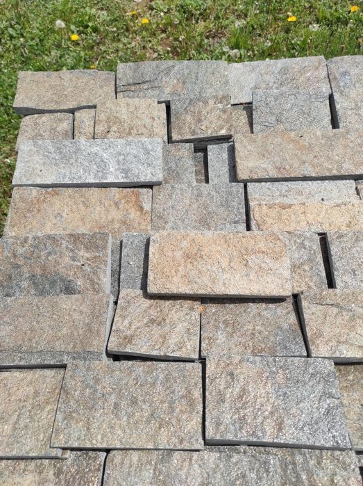 Продавам Окрайчен камък