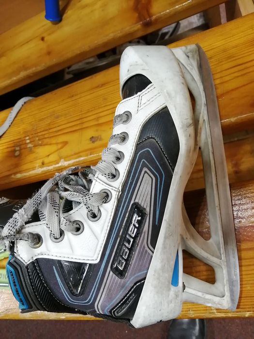 Коньки вратаря 37.5 рр