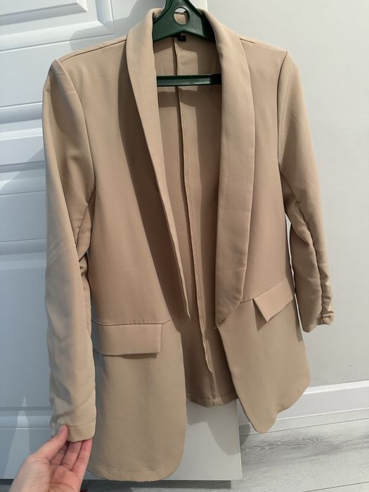 Женски пиджак  дешово