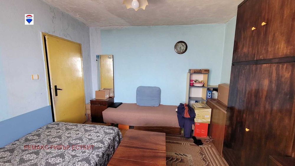 Двустаен апартамент за продажба кв. Дружба 1