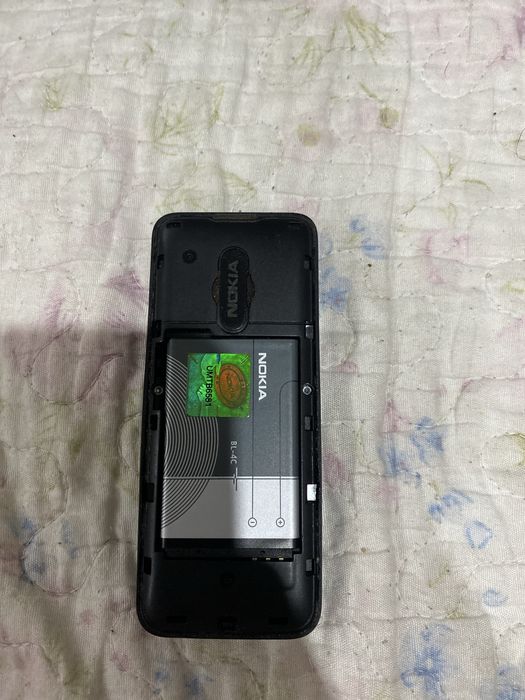 Продам простой телефон нокиа