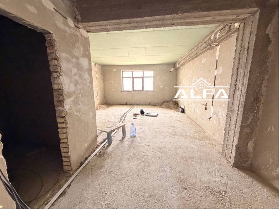 2 xonali 80m2 3-qavat kvartira sotiladi #2x