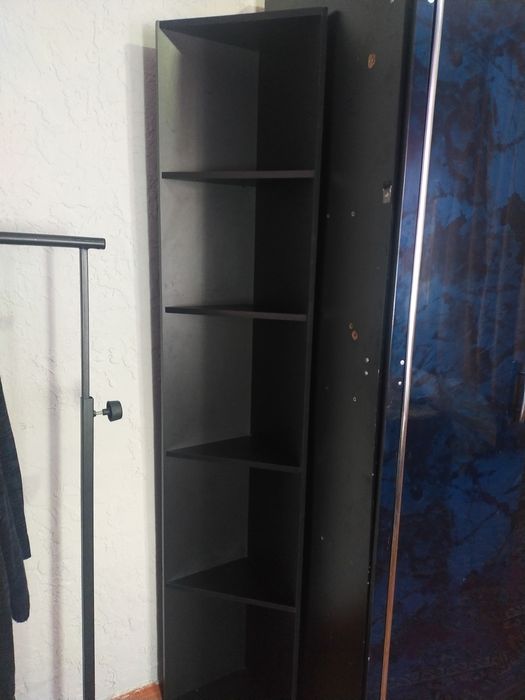 Срочно продам угловой пенал новый!