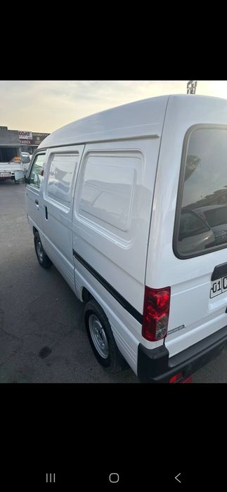 Damas van stayl 2024