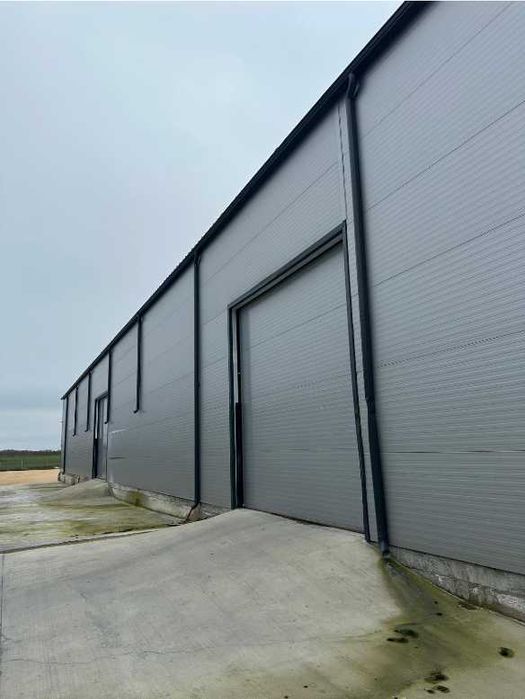 Дава се под наем Склад в Варна, Център - 1100 кв.м за 5984.34 € - Снимка #10