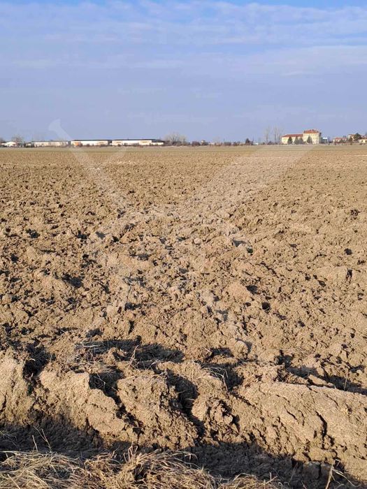 Продава се Парцел в с. Радиново, Област Пловдив - 66701 кв.м за 2 €/кв.м - Снимка #2