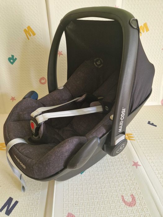 Бебешко столче за кола Maxi-Cosi Pebble Pro i-Size
