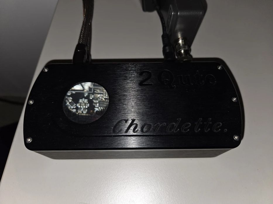 Chord 2Qute DAC + Sursa Sbooster