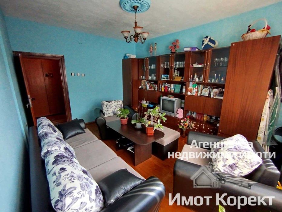 Продава се Етаж от къща в Асеновград - 75 кв.м за 1122 €/кв.м - Снимка #9