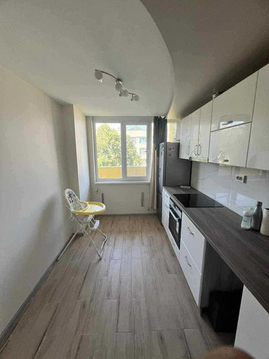 Продава се Четиристаен апартамент в Търговище, Вароша - 96 кв.м за 665 €/кв.м - Снимка #1