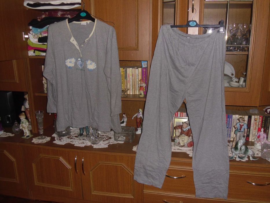 capotel saten cu pijama bumbac