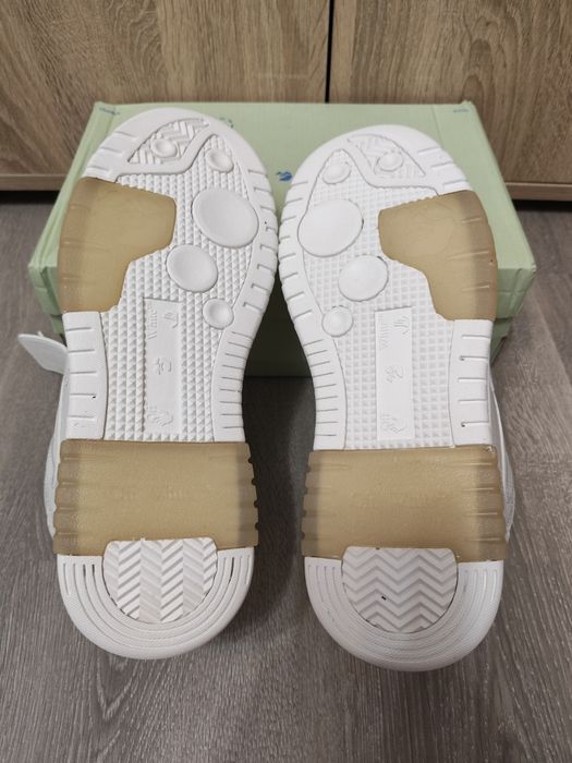 Off White Out Of Office Albi