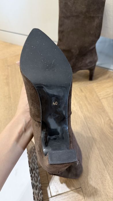 Замшевые ботильоны Safi