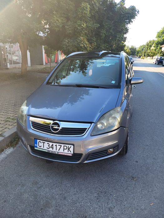 Opel Zafira facelift