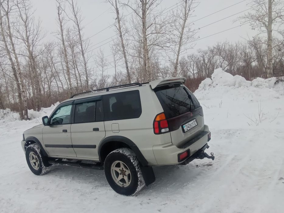 Продам машину срочно