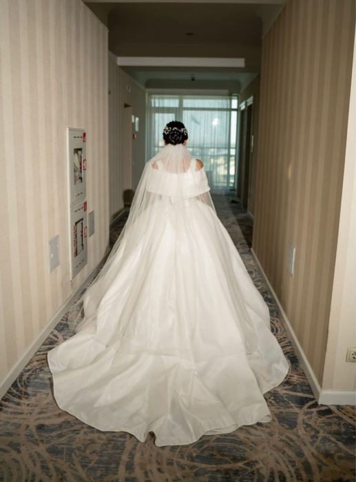 Продаю свадебное платье