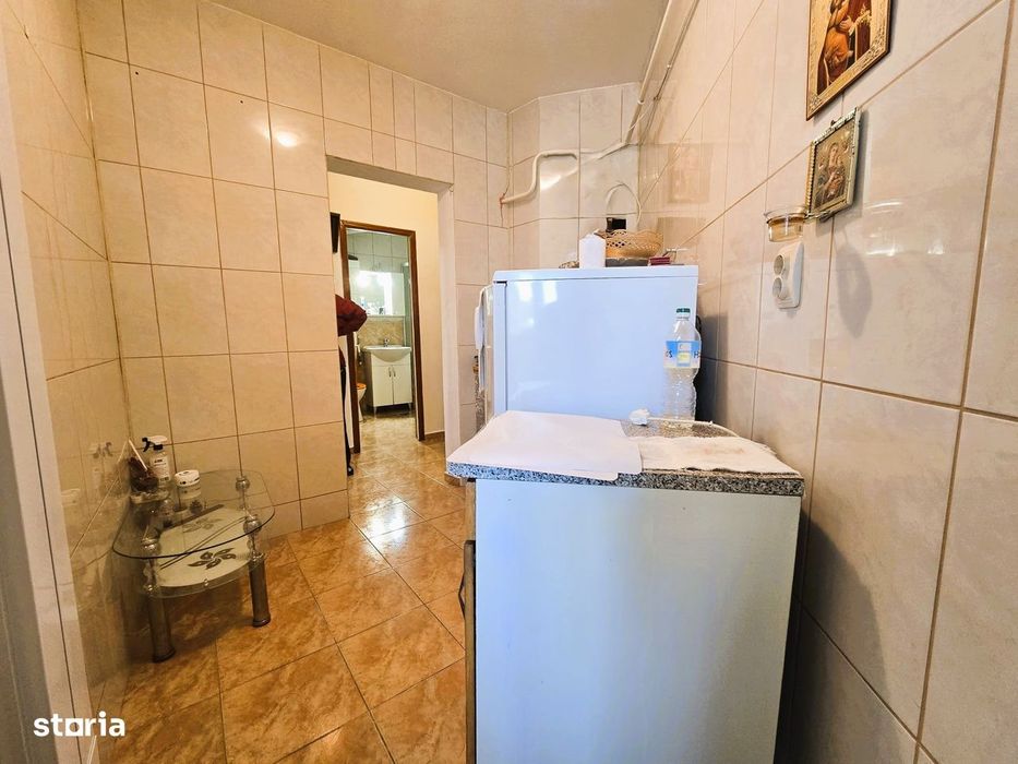 Garsoniera mare DE INCHIRIAT (zona PECO -PENNY)