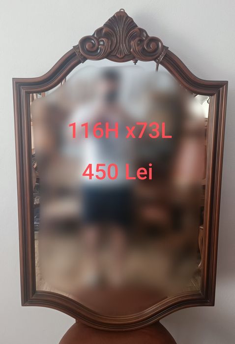 Oglinda de perete cu rama din lemn masiv sculptat